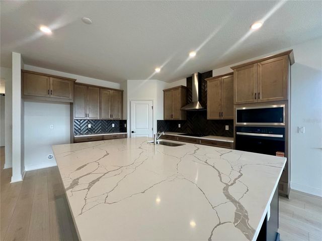 2099 MAVERICK DRIVE, Minneola, FL 34715