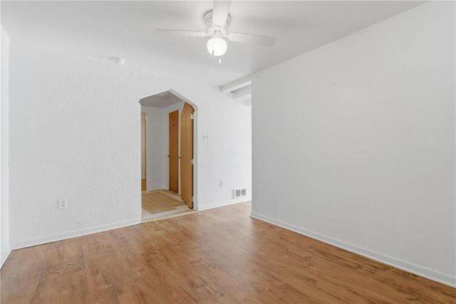 899 Williams Street, Excelsior Springs, MO 64024