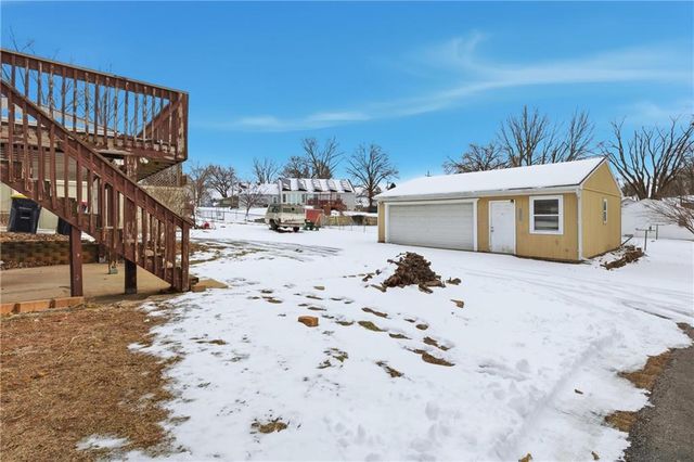 899 Williams Street, Excelsior Springs, MO 64024