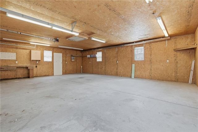 899 Williams Street, Excelsior Springs, MO 64024