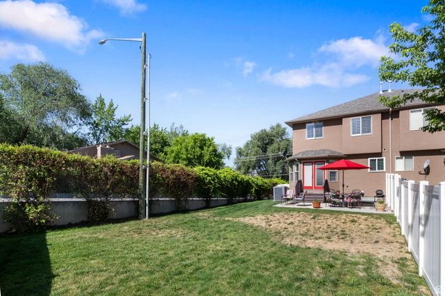 7353 S 700 E, Midvale, UT 84047