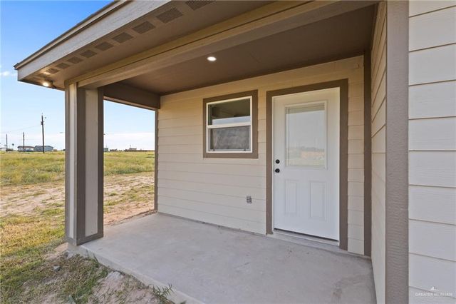 21298 Hibiscus Street, Elsa, TX 78543