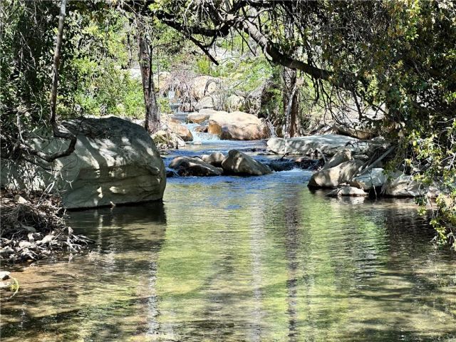 2835 Hermitage Road, Ojai, CA 93023