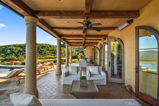 2835 Hermitage Road, Ojai, CA 93023