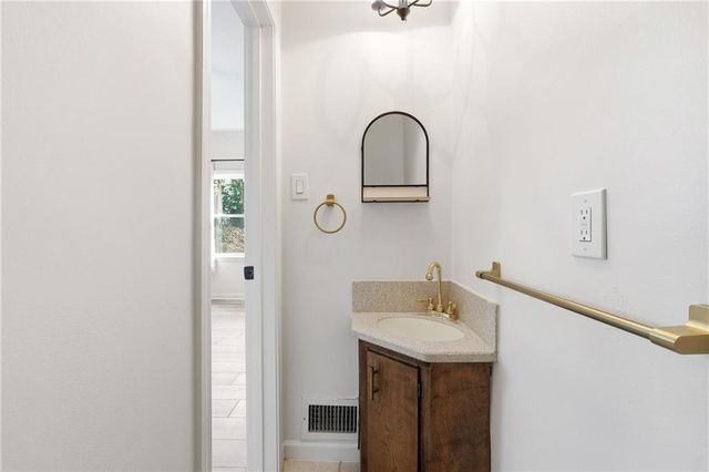 125 River Park Drive, Atlanta, GA 30328