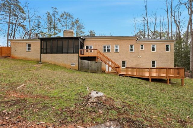 125 River Park Drive, Atlanta, GA 30328