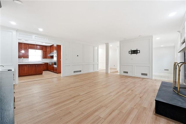 125 River Park Drive, Atlanta, GA 30328