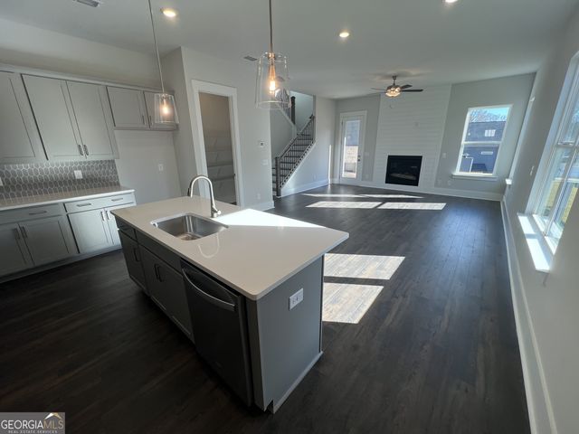 176 Crimson Feather Drive, Jefferson, GA 30549