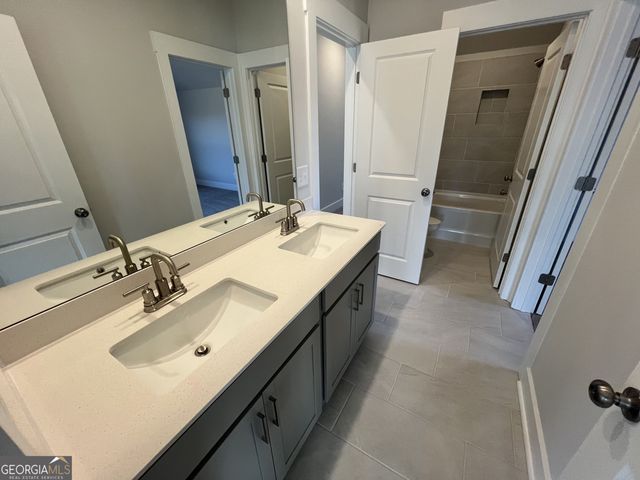 176 Crimson Feather Drive, Jefferson, GA 30549