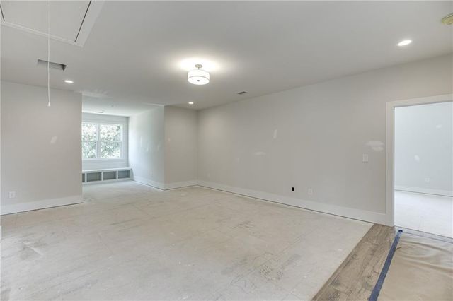 11 Stonehedge Drive, Buford, GA 30518