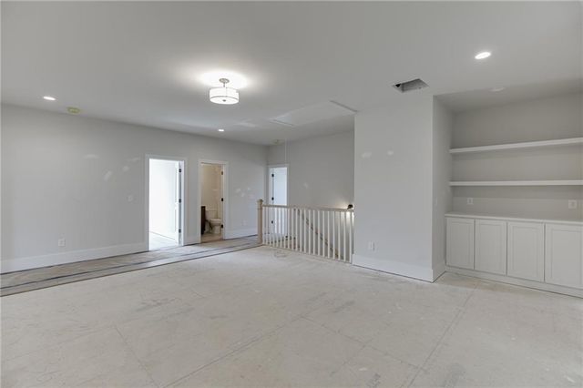 11 Stonehedge Drive, Buford, GA 30518