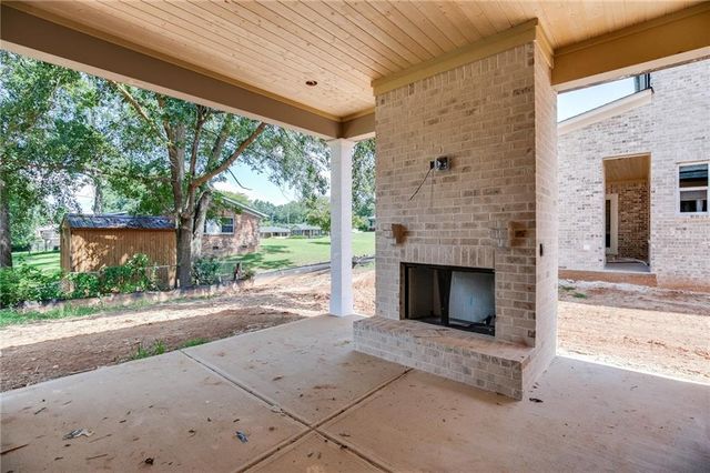 11 Stonehedge Drive, Buford, GA 30518