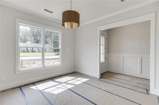 11 Stonehedge Drive, Buford, GA 30518