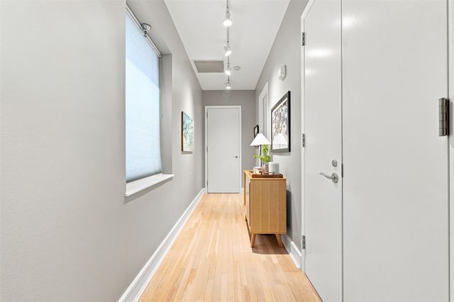 901 W 9th ST 216, Austin, TX 78703