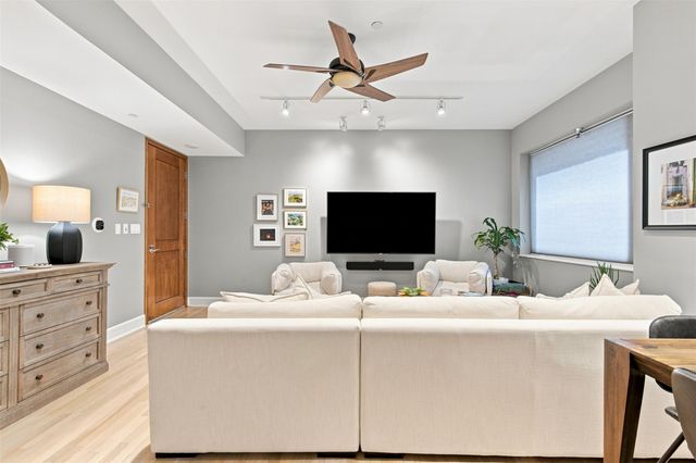 901 W 9th ST 216, Austin, TX 78703