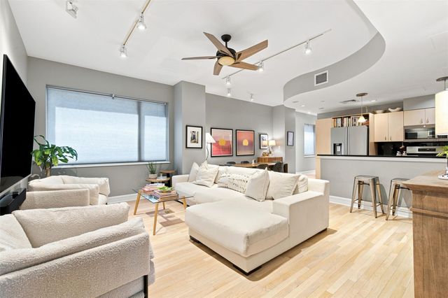 901 W 9th ST 216, Austin, TX 78703