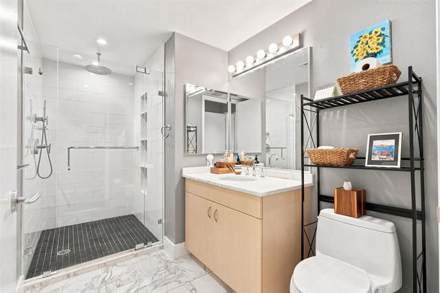 901 W 9th ST 216, Austin, TX 78703