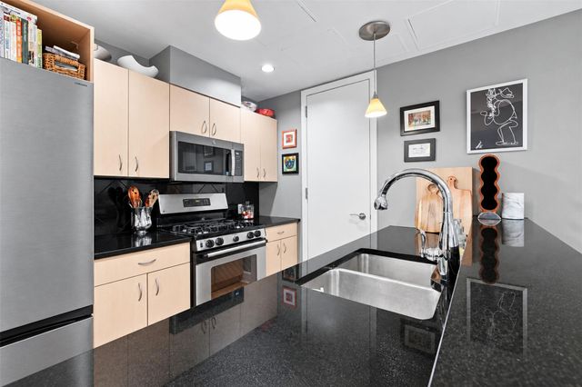 901 W 9th ST 216, Austin, TX 78703