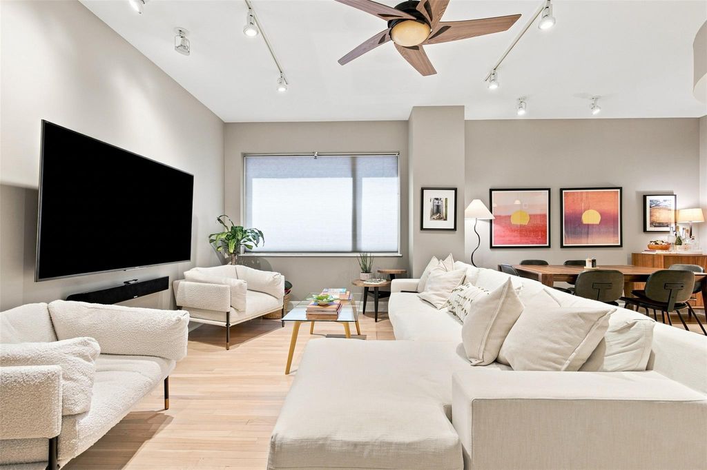 901 W 9th ST 216, Austin, TX 78703
