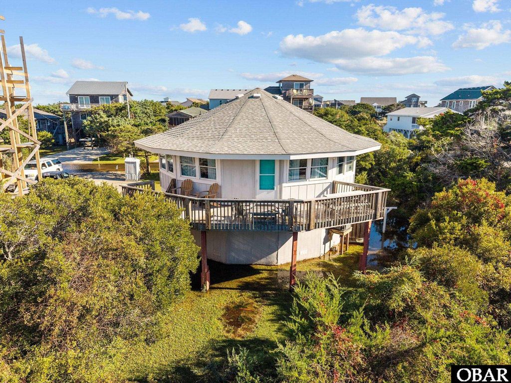 Image 2 of property listing at 58218 Dunes Drive Lot 21, Hatteras, NC 27943