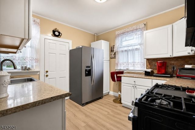 280 Nesbit Ter, Irvington Twp., NJ 07111