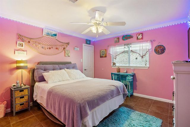 1007 Hyland Lane, League City, TX 77573