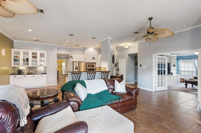 1007 Hyland Lane, League City, TX 77573
