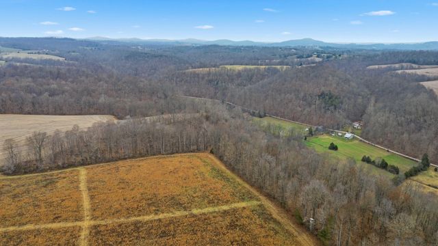 1666 Pointer Creek Road, Science Hill, KY 42553
