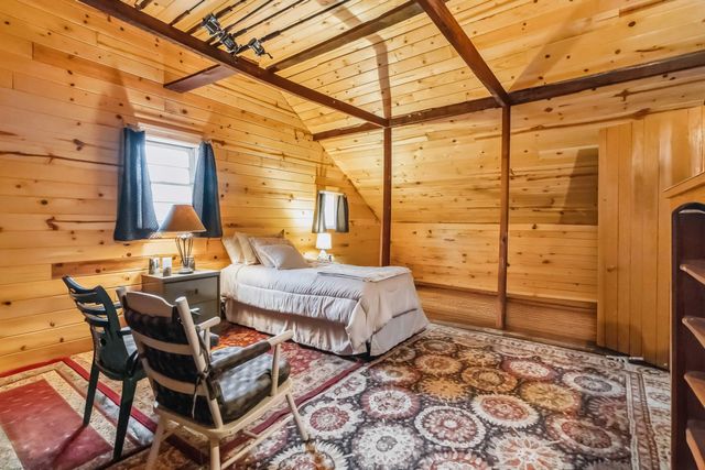 1666 Pointer Creek Road, Science Hill, KY 42553