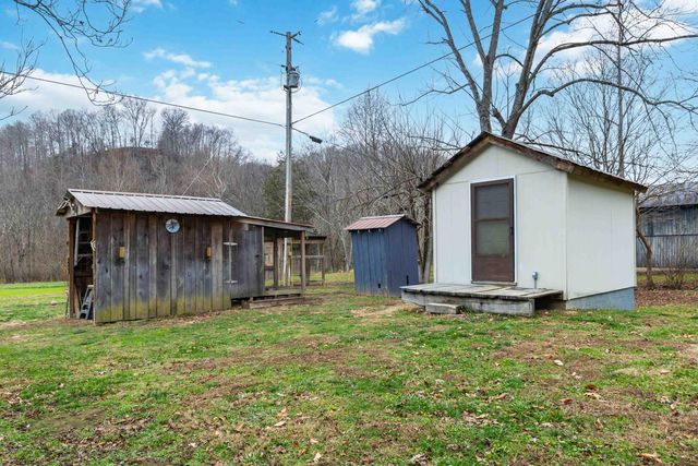 1666 Pointer Creek Road, Science Hill, KY 42553