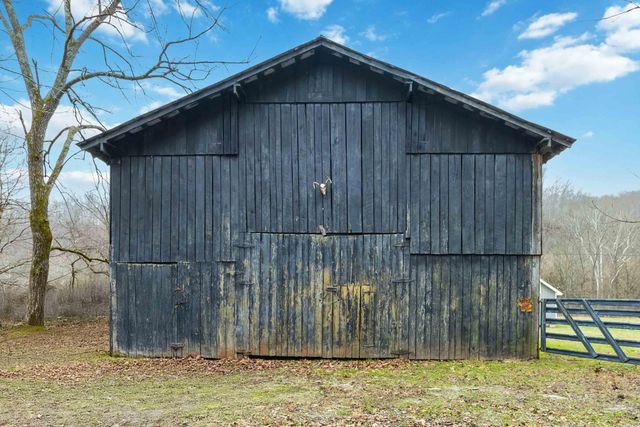 1666 Pointer Creek Road, Science Hill, KY 42553