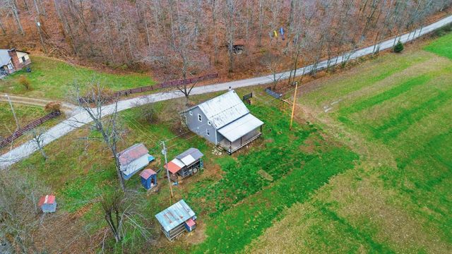 1666 Pointer Creek Road, Science Hill, KY 42553