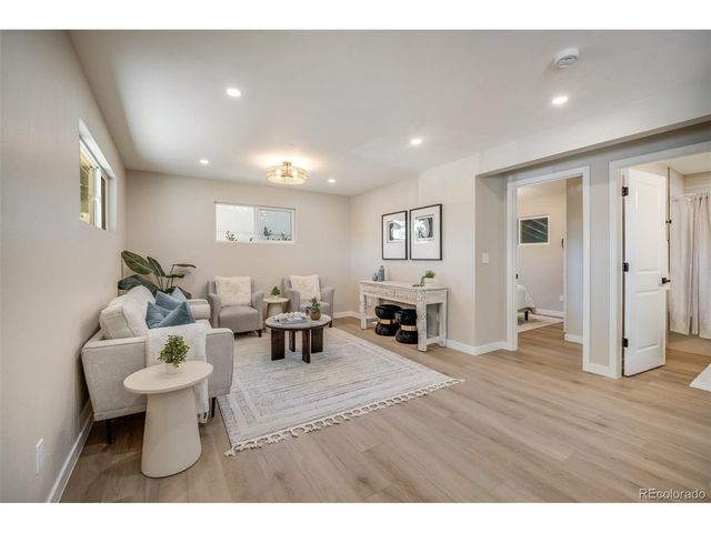 6930 Alan Dr, Denver, CO 80221