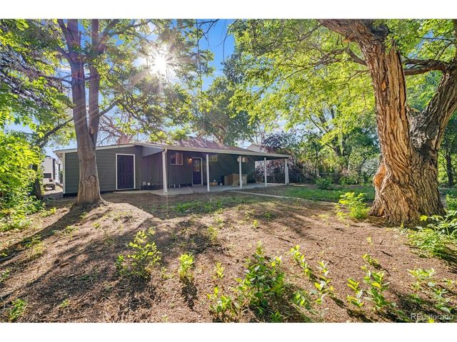 6930 Alan Dr, Denver, CO 80221