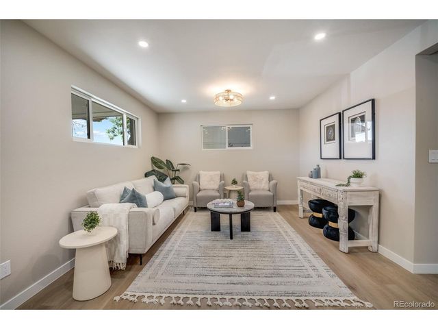 6930 Alan Dr, Denver, CO 80221