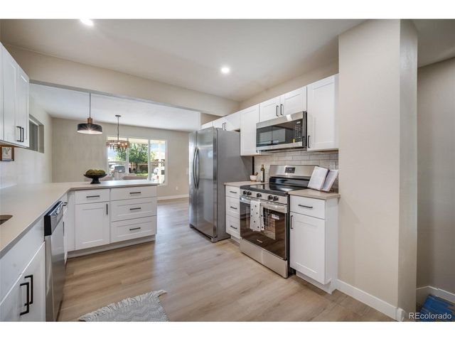 6930 Alan Dr, Denver, CO 80221