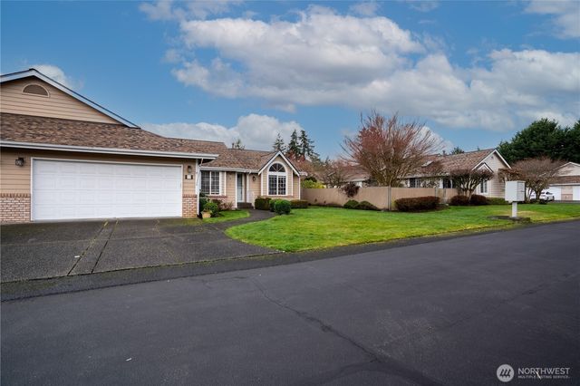 33 Lakewood Oaks Drive SW, Lakewood, WA 98499