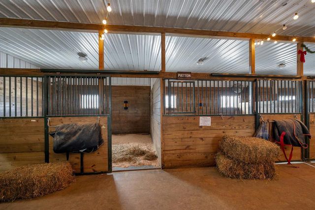 5678 MORRISON ROAD, De Pere, WI 54115