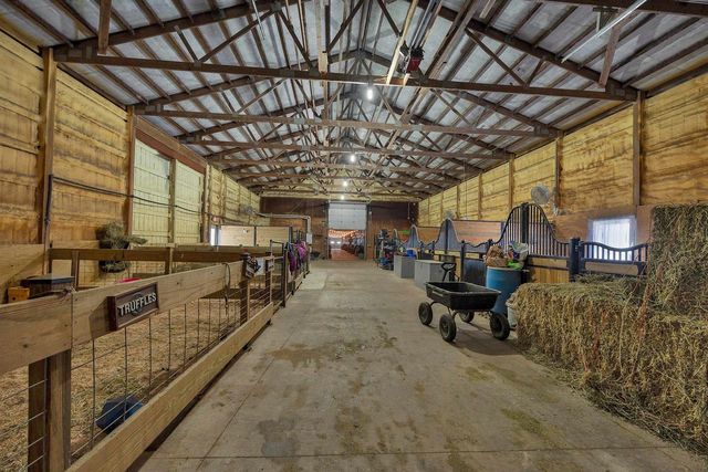 5678 MORRISON ROAD, De Pere, WI 54115