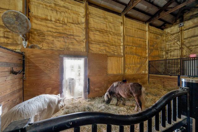 5678 MORRISON ROAD, De Pere, WI 54115