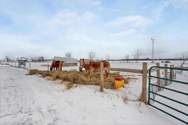 5678 MORRISON ROAD, De Pere, WI 54115