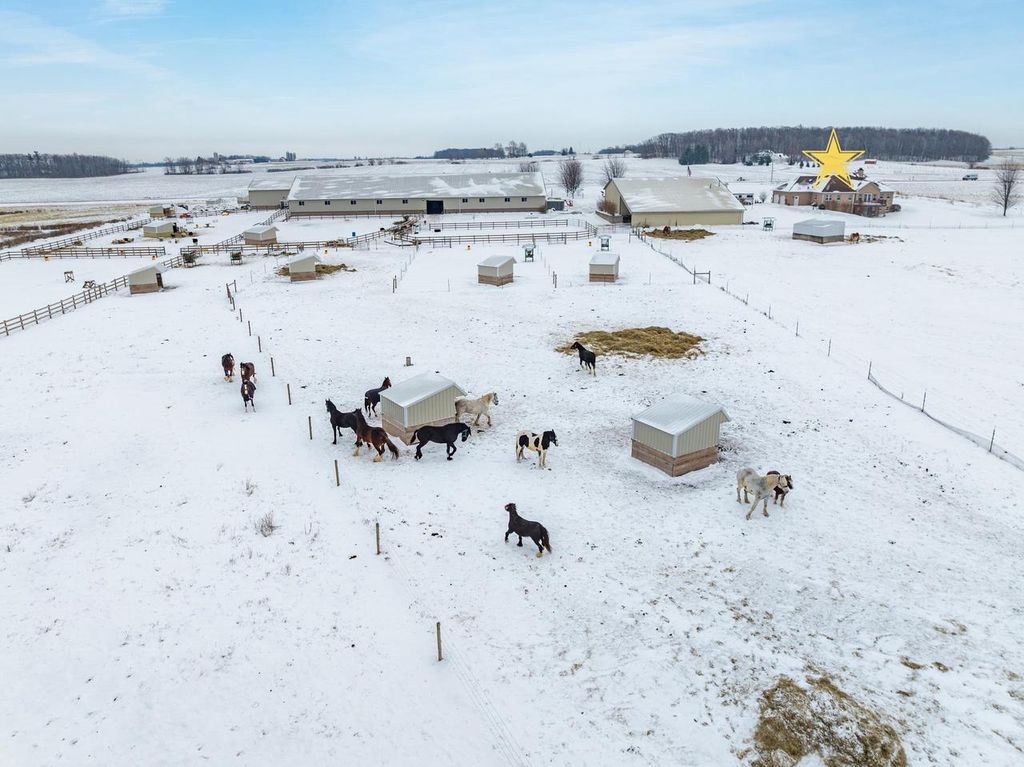 5678 MORRISON ROAD, De Pere, WI 54115