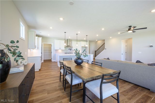 23864 Heatherstone Trail, Columbia Station, OH 44028