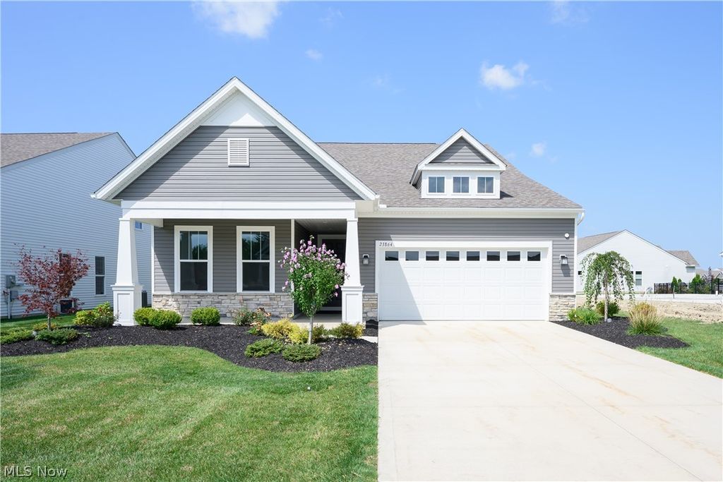 23864 Heatherstone Trail, Columbia Station, OH 44028