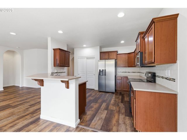 4760 GLACIER MEADOWS Loop, Springfield, OR 97478