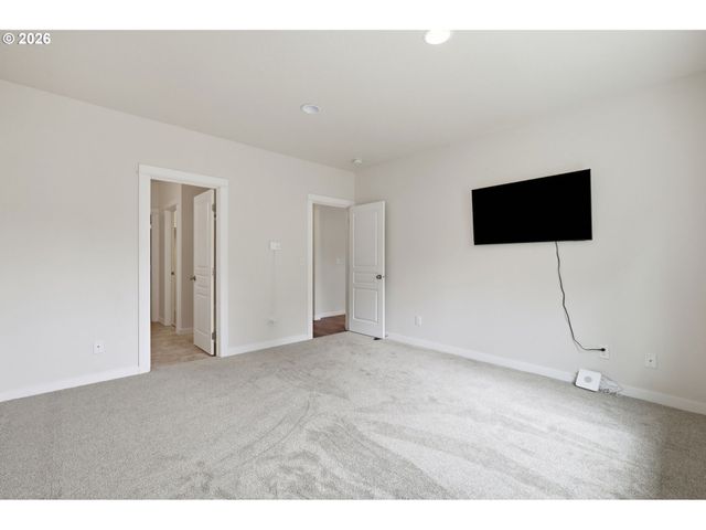 4760 GLACIER MEADOWS Loop, Springfield, OR 97478