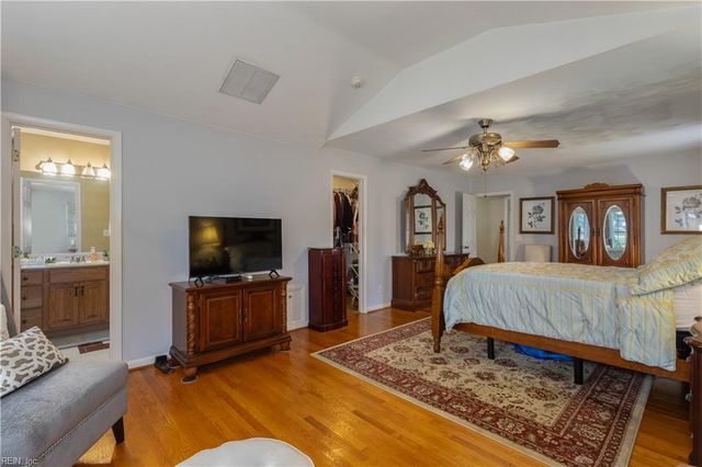 1116 Lakeview DR, Portsmouth, VA 23701
