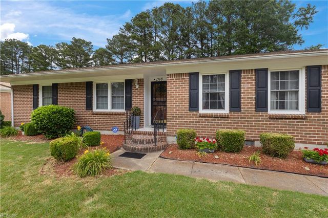 1116 Lakeview DR, Portsmouth, VA 23701