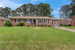 1116 Lakeview DR, Portsmouth, VA 23701