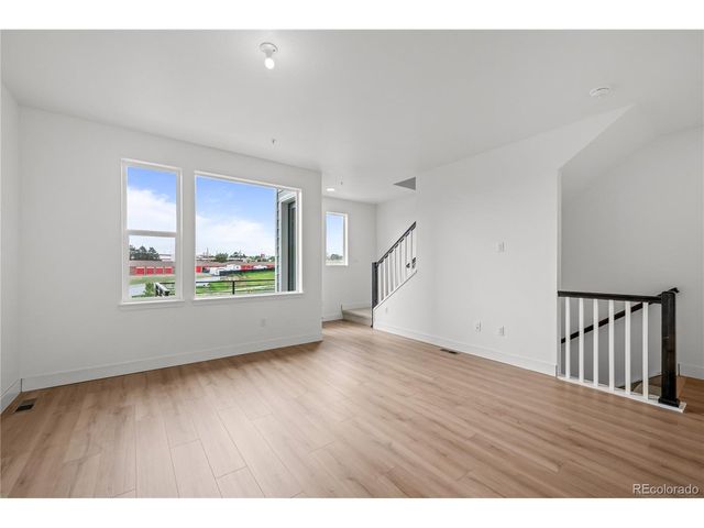 2736 W 68th Ave, Denver, CO 80221